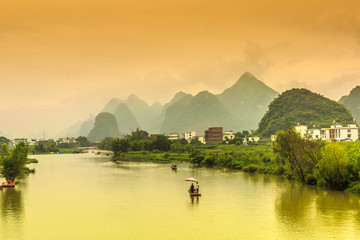 南通站和南通西站的区别