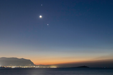 普宁市广太镇政府到高铁站有多少公里